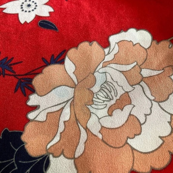 Illa Rose 3/4 Length Floral Blouse - Picture 2 of 3